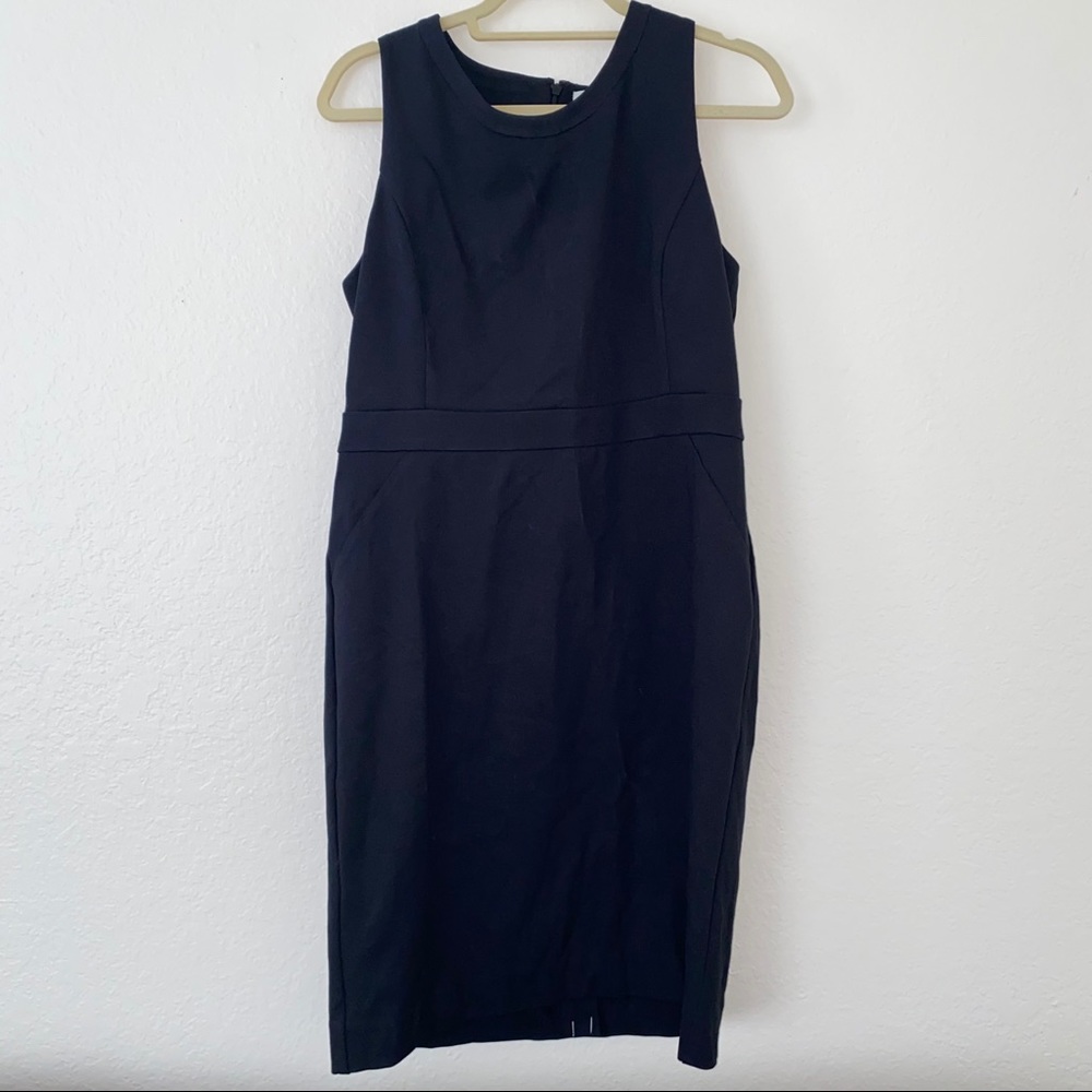 NWT! Black Ponte Classic Suiting Dress
